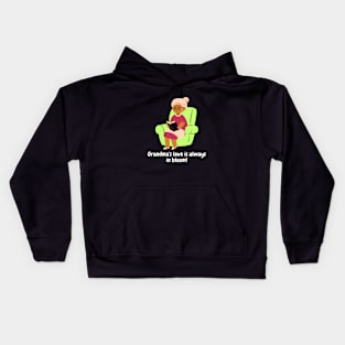 Grandma's love is always in bloom! Kids Hoodie